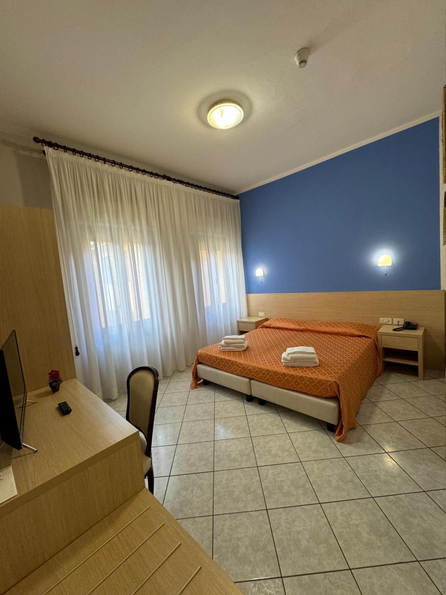 Albergo La Posta Arezzo Badia Al Pino Luaran gambar