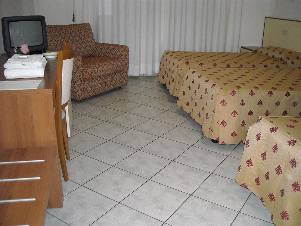 Albergo La Posta Arezzo Badia Al Pino Luaran gambar